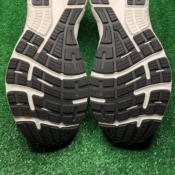 Brooks Adrenaline 21 Men’s Size 12 D Med Gray Black Running Shoes 1103491D093 main image 9